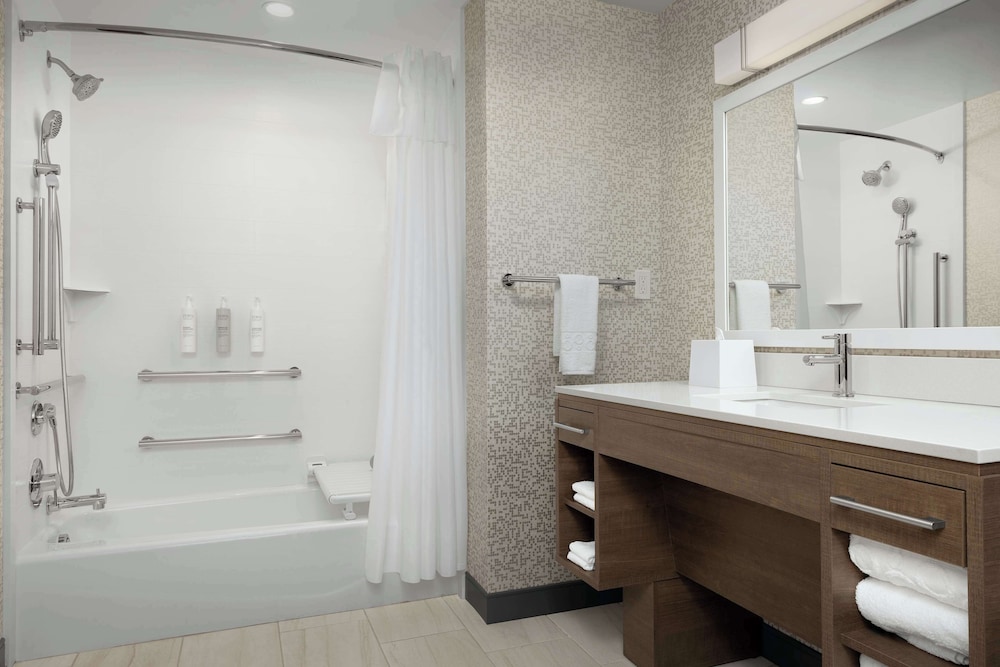 Home2 Suites by Hilton Durham University Medical Center - photo 24