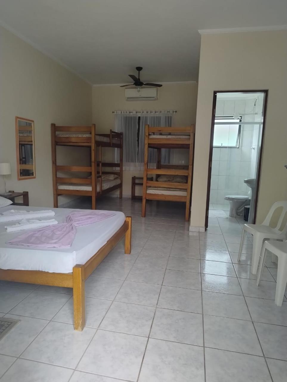 Colonia de Ferias Beleza E Arte — 4-Star Luxury Hotel in Caraguatatuba, Brasil