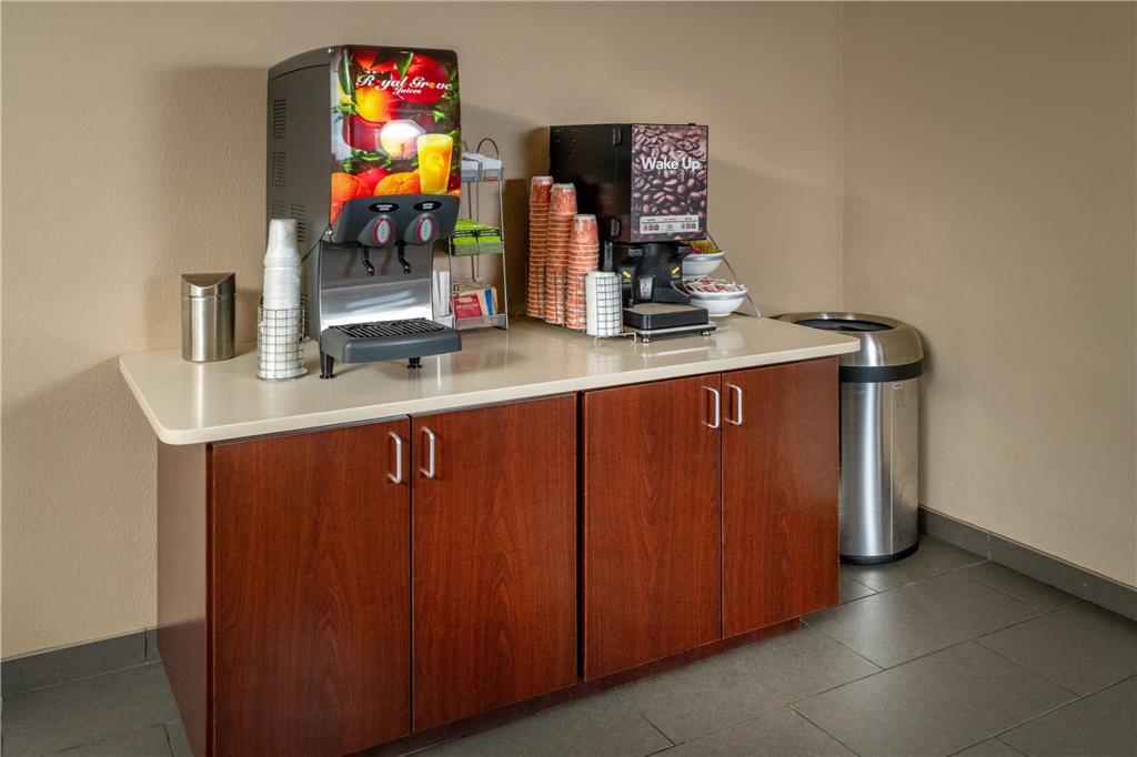 Comfort Suites Prestonsburg West - photo 47