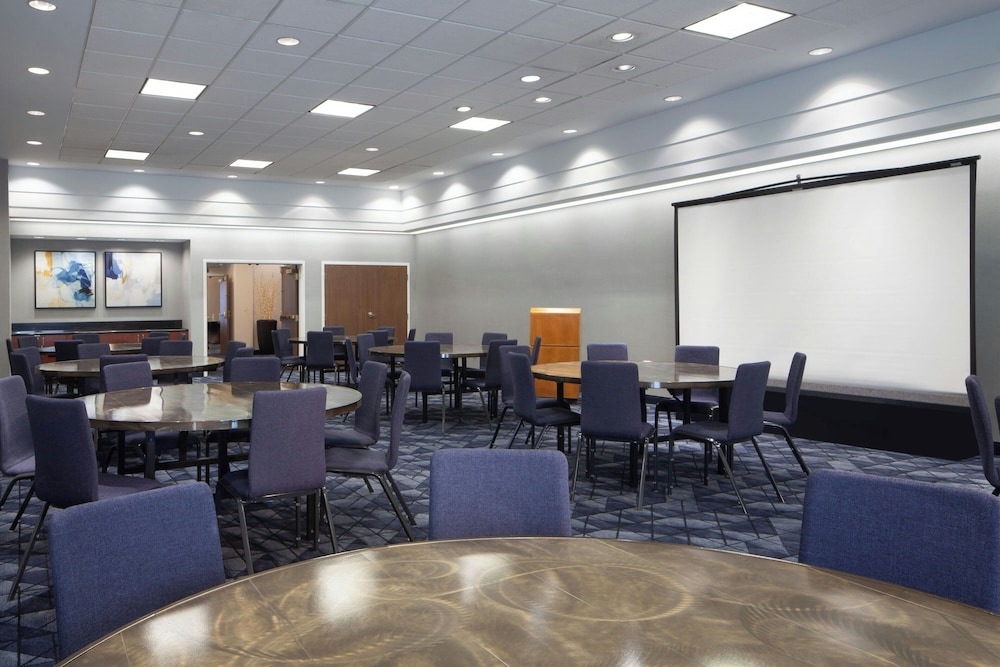 Courtyard by Marriott Newark Silicon Valley - photo 50