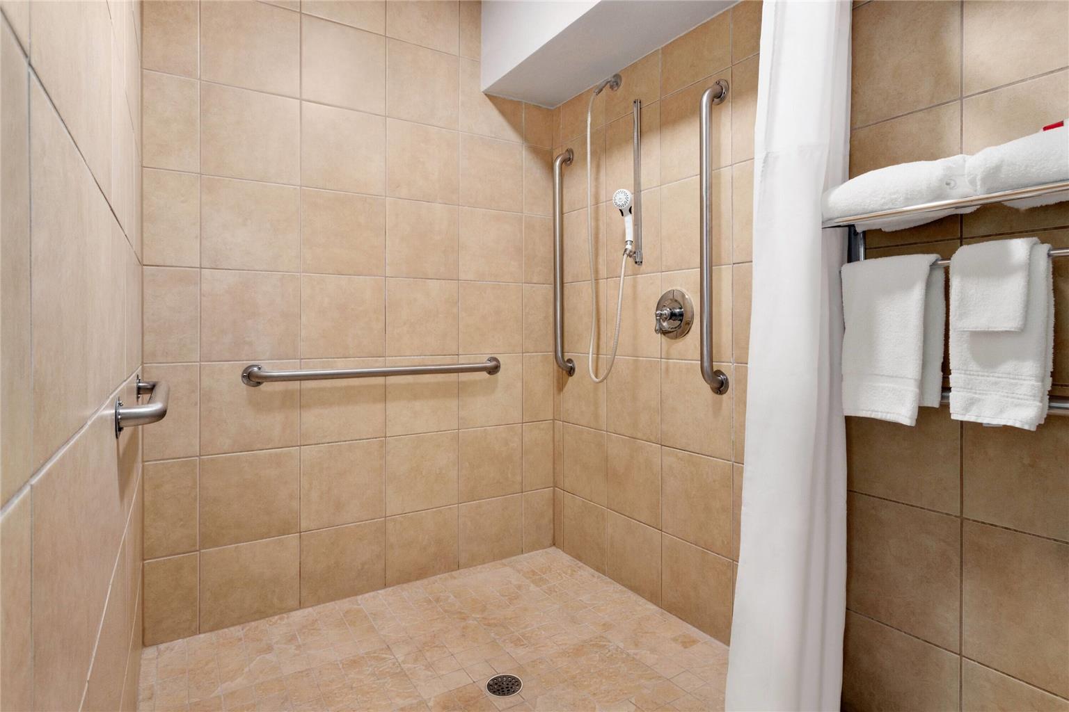Baymont by Wyndham Blackwell I 35 - photo 28