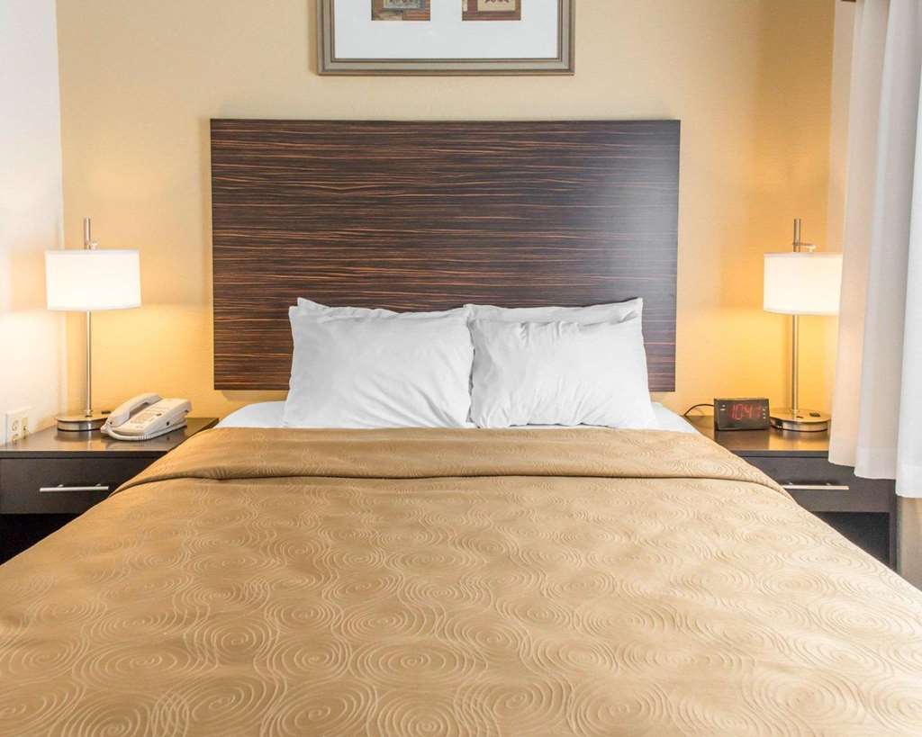 MainStay Suites Pittsburgh Airport - photo 24