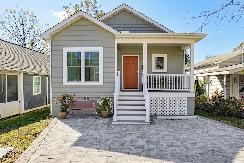 Walk to Historic Chestertown: Dog friendly Retreat in Chestertown, United States