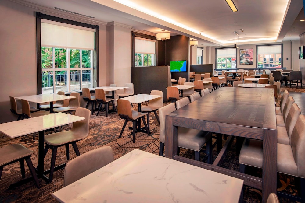 Residence Inn Alexandria Old Town Duke Street by Marriott - photo 33