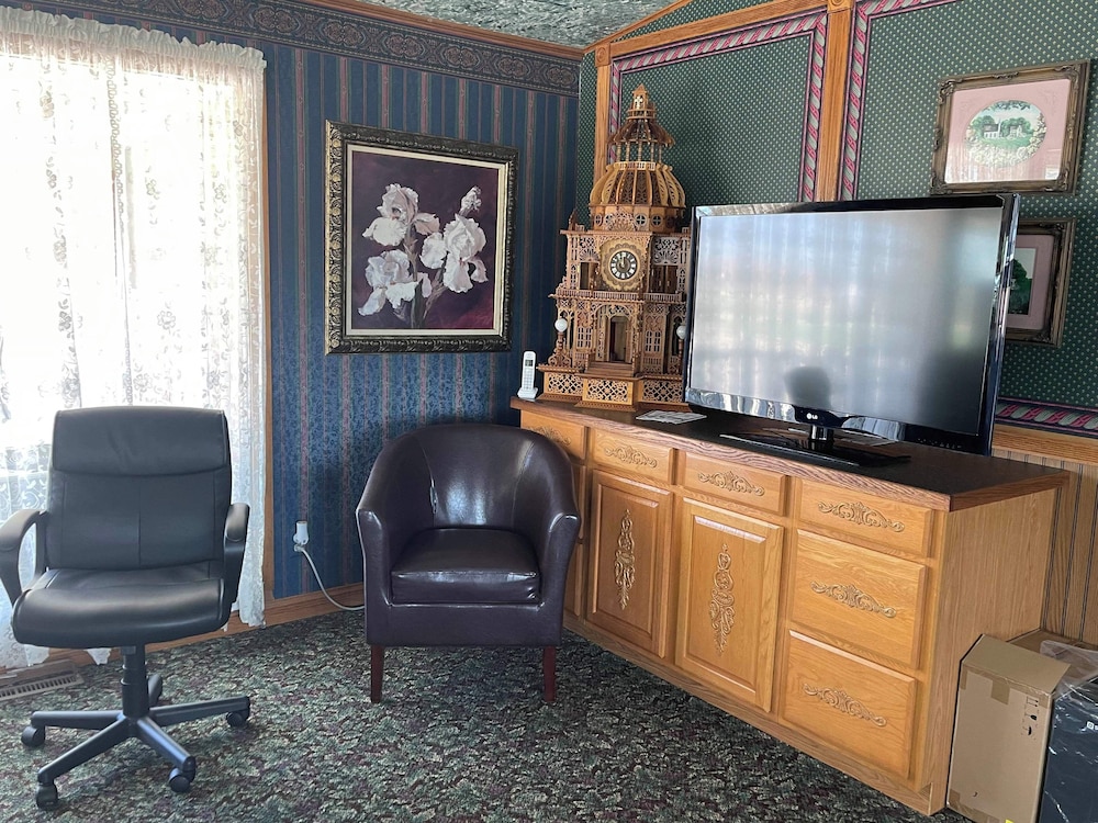 Victorian Inn Superior By Capital O NE - photo 7