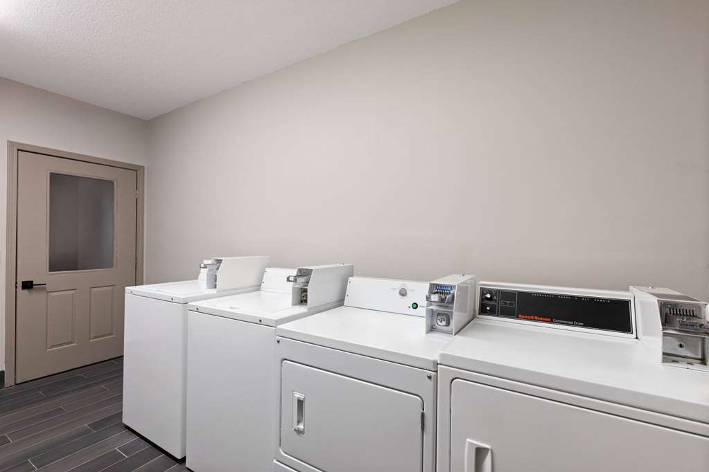 Ramada by Wyndham Studio Suites Dothan - photo 28