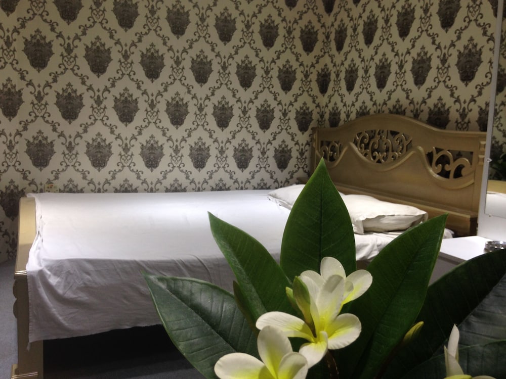 Hotel Nyzote Inn in Dhaka, Bangladesh