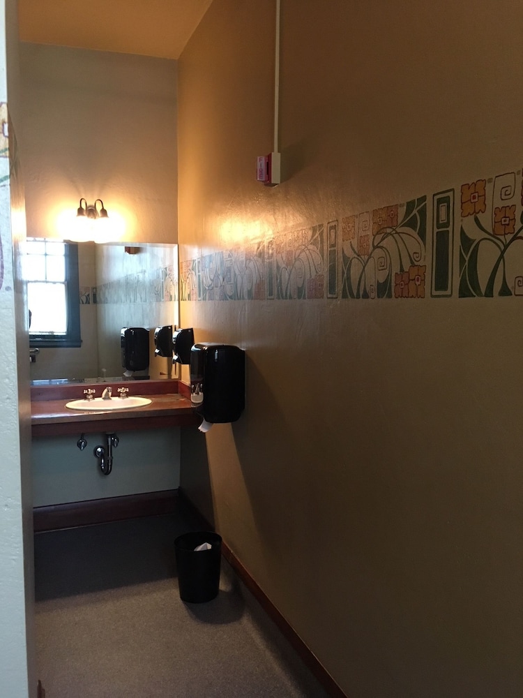 McMenamins Edgefield - photo 19