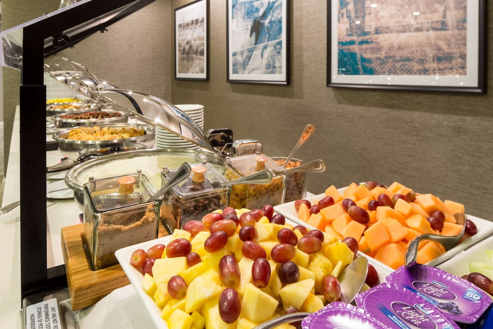 DoubleTree by Hilton Hotel Laurel - photo 36