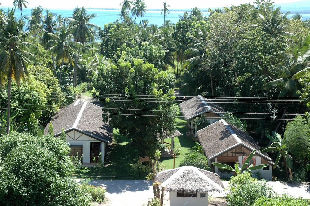 Neptune Diving Resort Santander — hotel in Santander Poblacion