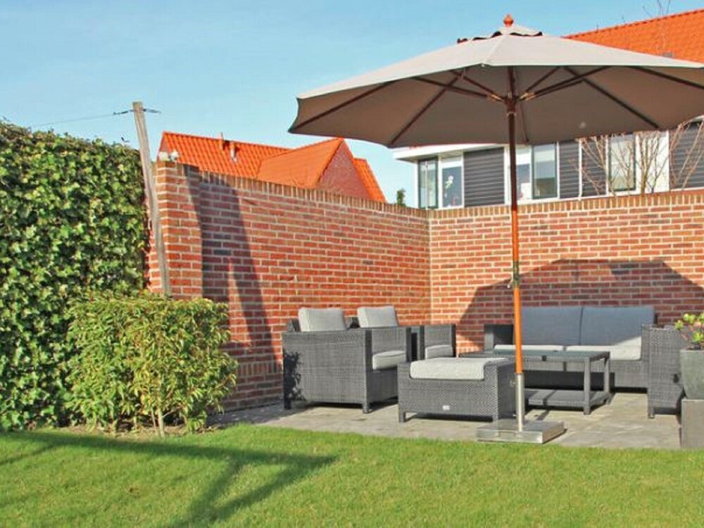 Zeeland Village — hotel in Scharendijke