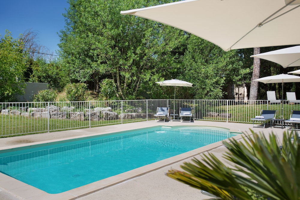 Residence Suite Home Aix en Provence — 4-Star Luxury Hotel in Bouc-Bel-Air, France