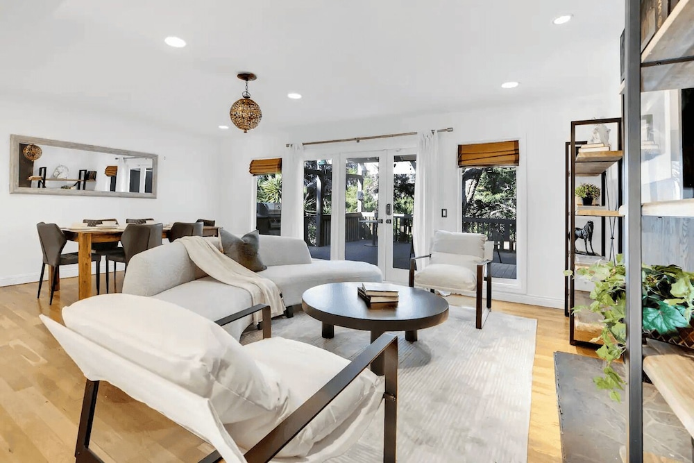 Dos Palos by Avantstay Mod Hollywood Sanctuary - photo 33