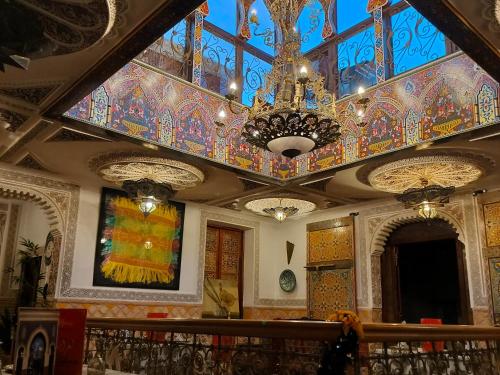 Riad Laraichi Palace Suites — 4-Star Luxury Hotel in Fes, Morocco
