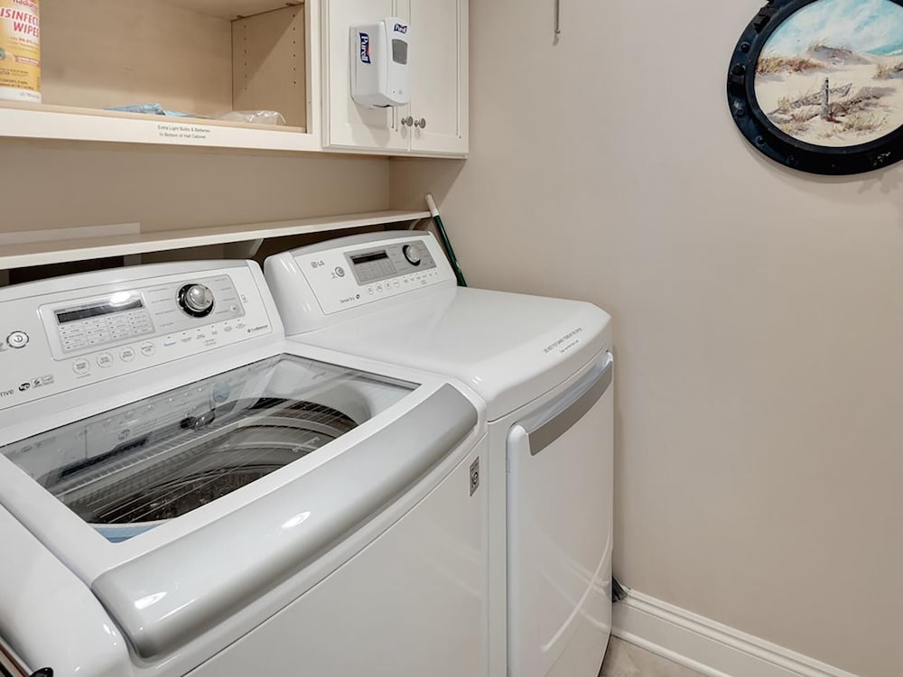 Navarre Towers 504 - photo 35