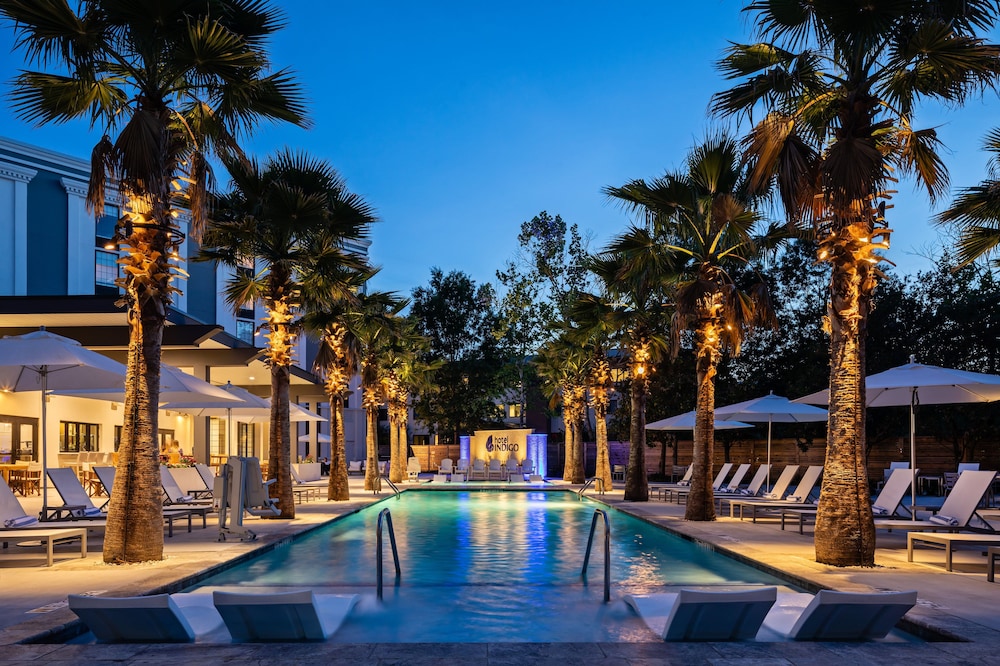 Hotel Indigo Mount Pleasant by IHG - photo 23