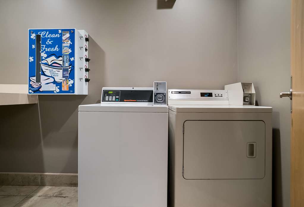 Quality Inn Grand Blanc Flint South - photo 32