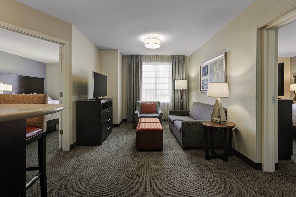 Staybridge Suites Washington D.C. Greenbelt IHG - photo 8