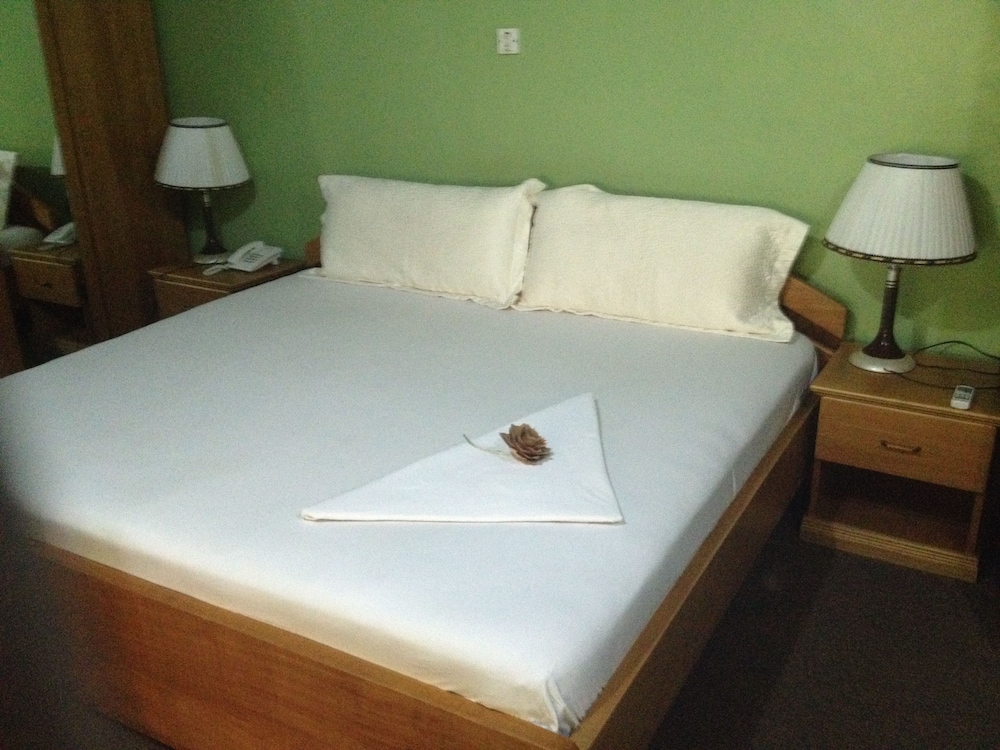 The Father’s Hotel — Accra — photo 4