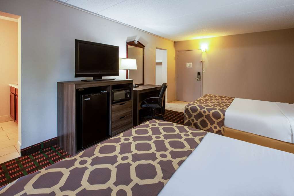 Baymont by Wyndham Northwood - photo 21