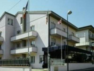 Hotel Prestige - carbon neutral hotel in Camaiore