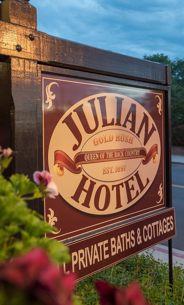 Julian Gold Rush Hotel - photo 32