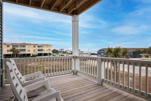 Pier Walker by Oak Island Accommodations - photo 35