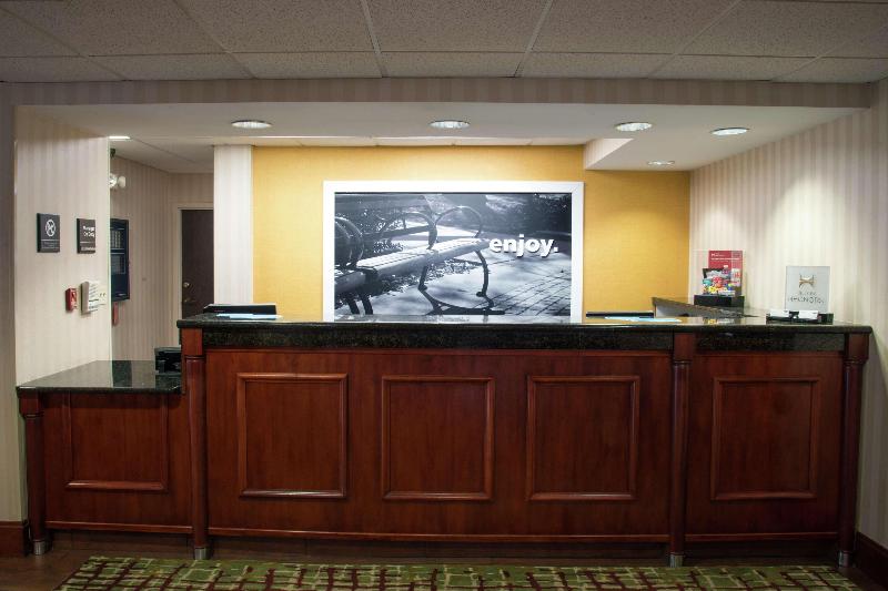 Hampton Inn Charleston Downtown - photo 6