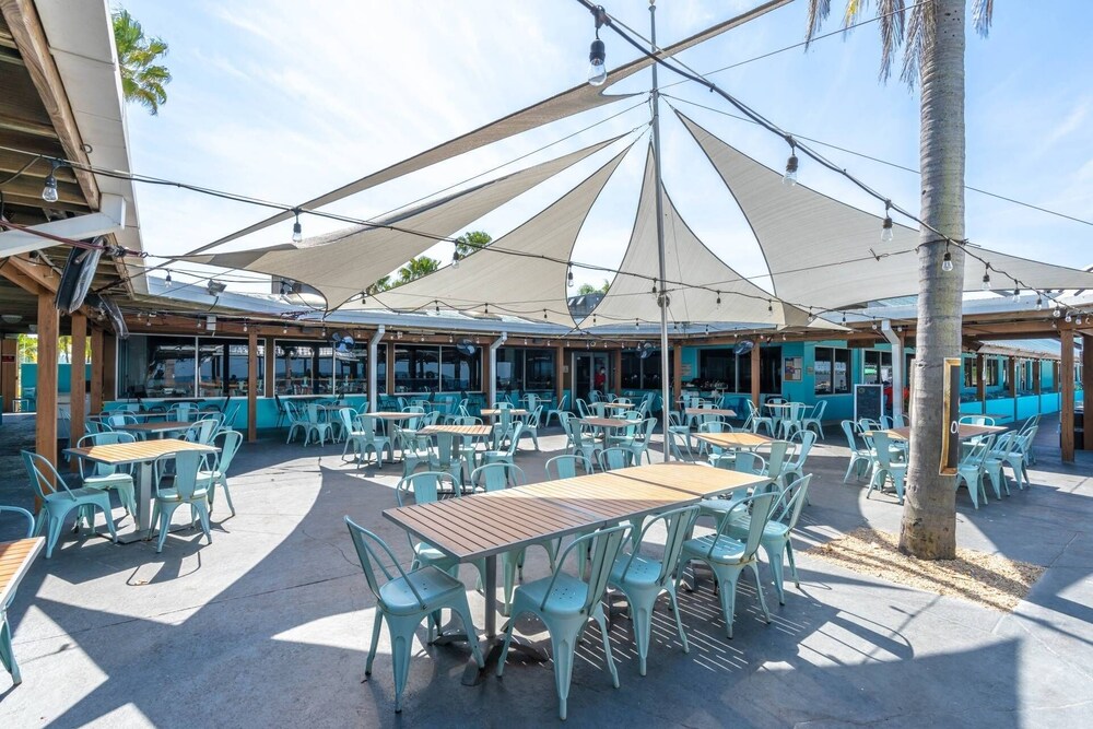 115 Little Harbor Inn - photo 11