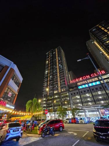 Horizon Suites Tower D Sunsuria Sepang Selangor — Sepang