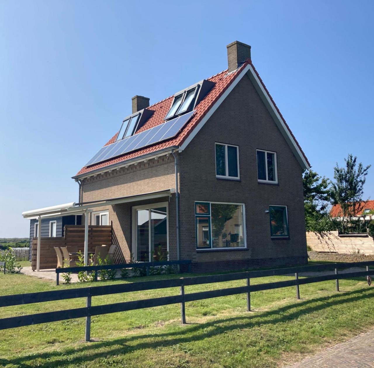 Vissers Huus Hollum Ameland — hotel in Hollum