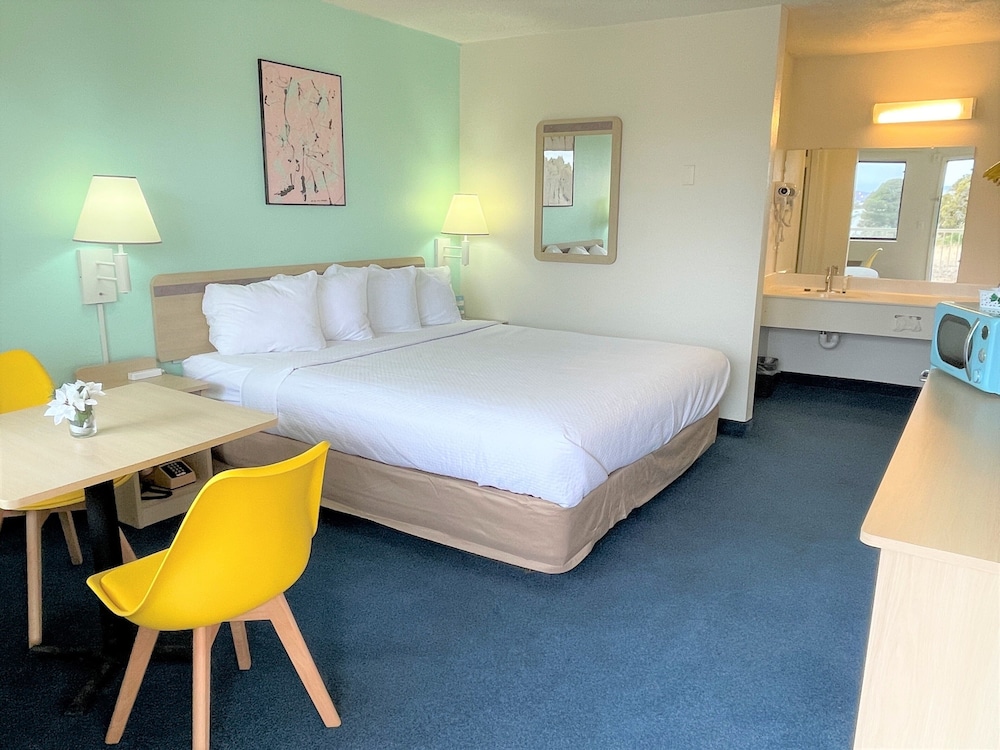 LuLu Hotel Silver City - photo 25