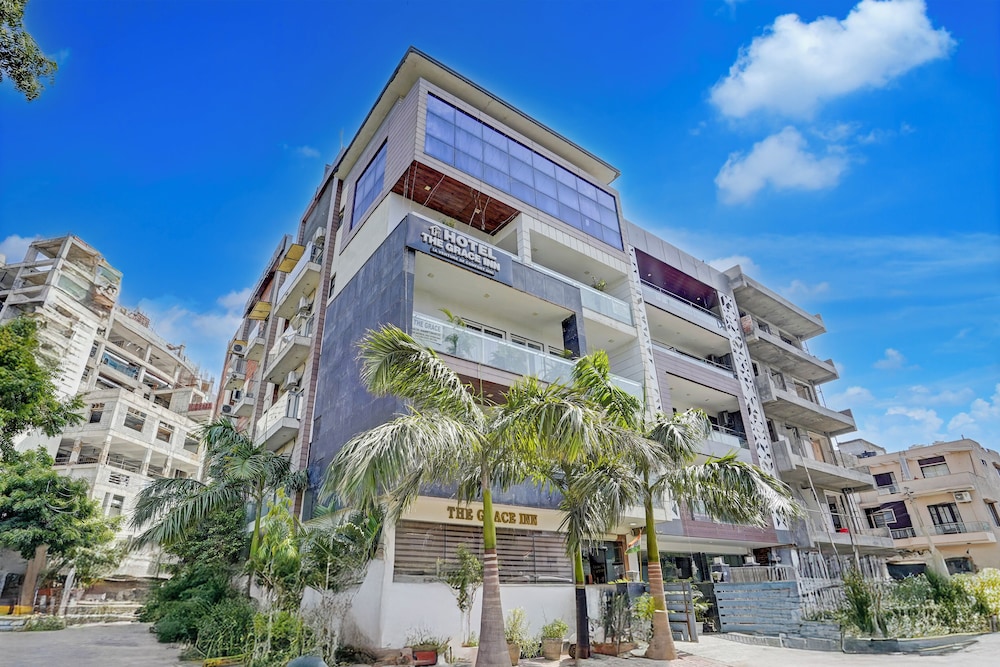 The Grace Hotel - carbon neutral hotel in Bilaspur
