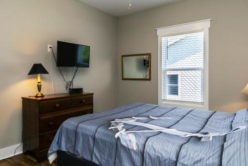 Waterway Haven by Oak Island Accommodations - photo 9