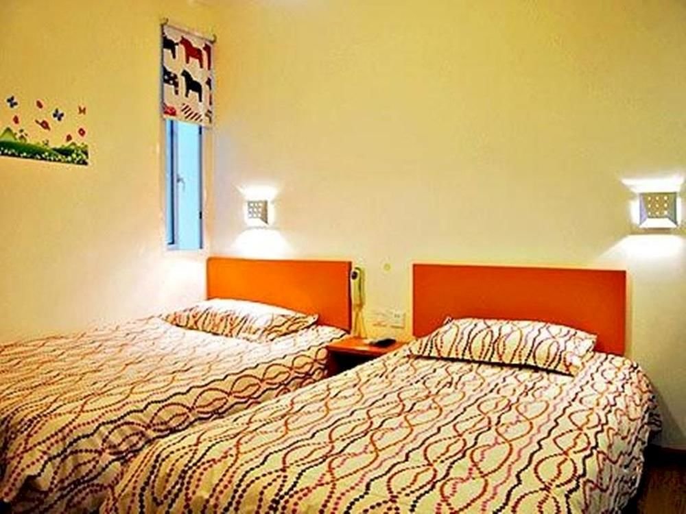 Buding Hotel - last minute hotel in Chengdu