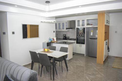 Modern 2 bedroom in the heart of kilimani