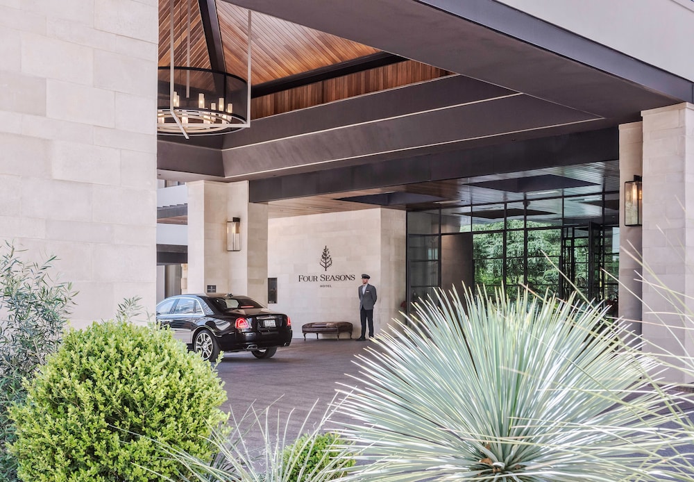 Four Seasons Hotel Austin - photo 133