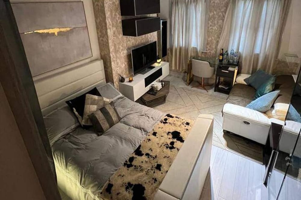 Westminster Apartment Prime Location free Parking — 4-Star Luxury Hotel in London, United Kingdom