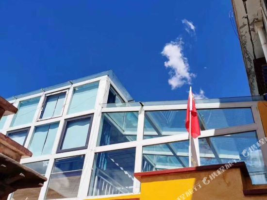Lamulacuo Inn - carbon neutral hotel in Lhasa