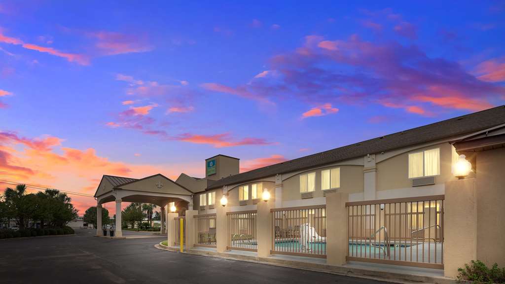 SureStay Hotel by Best Western Alexandria - photo 30