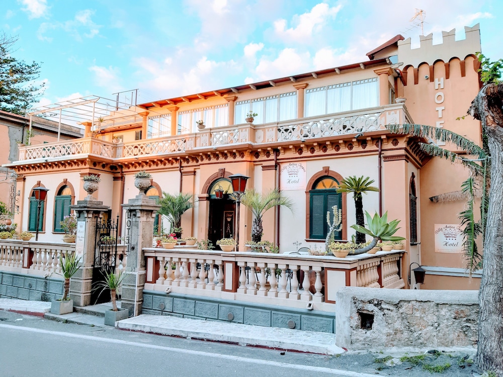 Hotel Villa Antica — hotel in Tropea