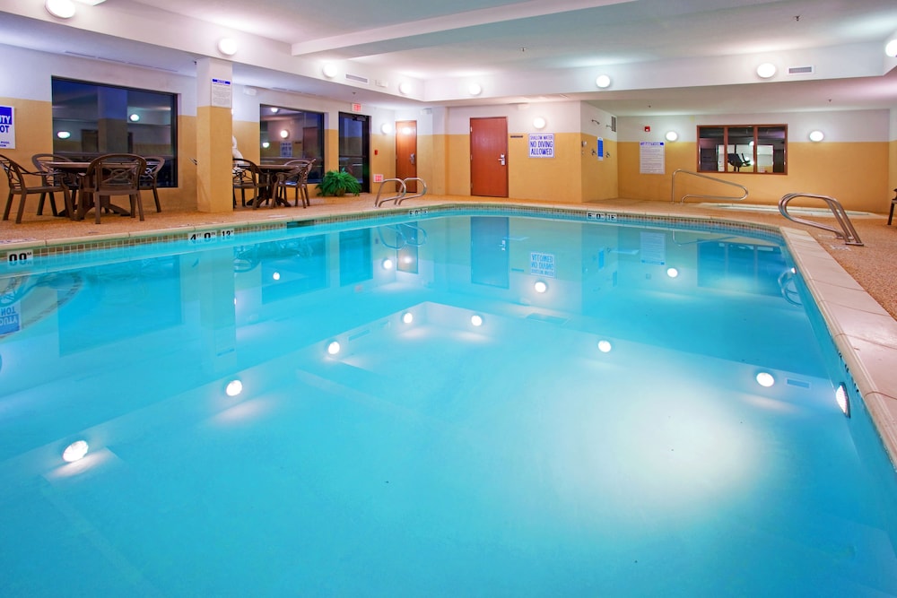 Holiday Inn Express & Suites Tooele by IHG - photo 12