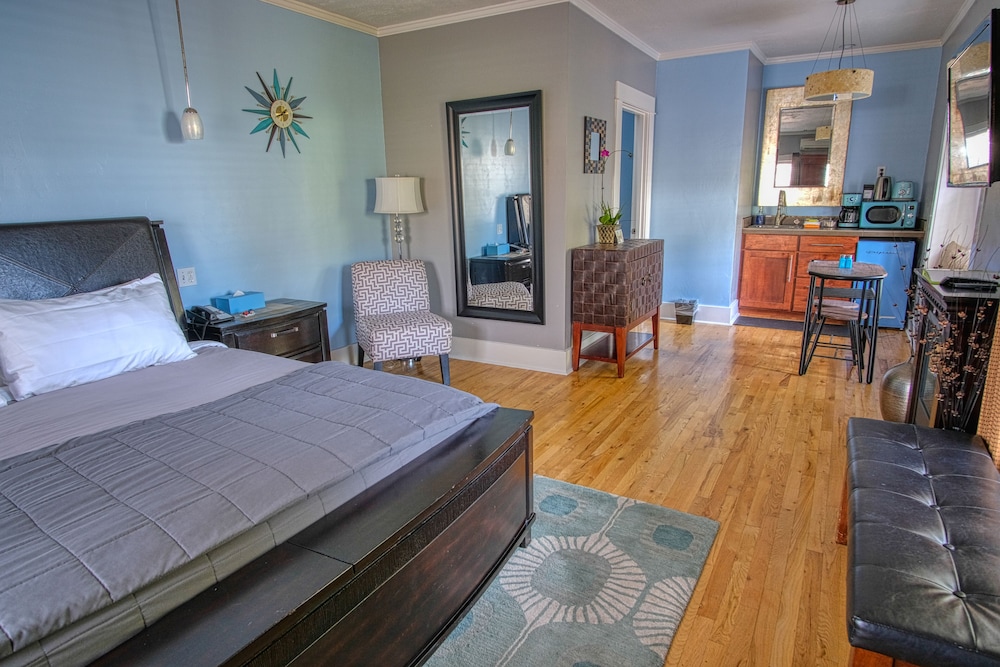 Palm Cottages - featured photo
