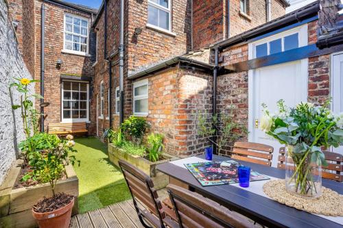 Aycliffe Cottage — 4-Star Luxury Hotel in York, United Kingdom