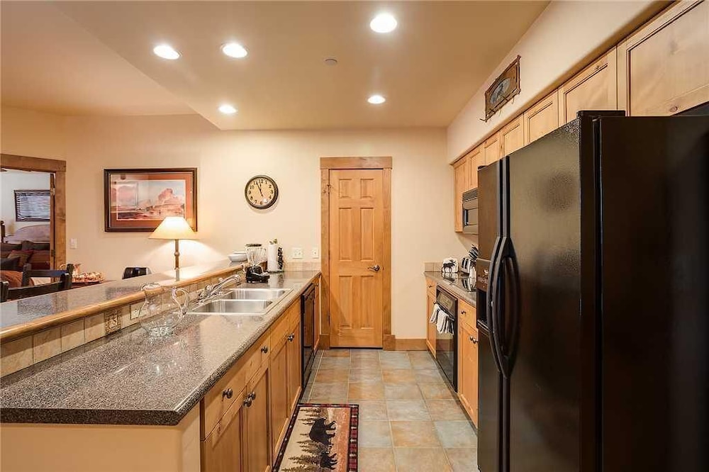 Tl2202 Beautiful Mountain Home Winter Specials — 4-Star Luxury Hotel in Steamboat Springs, United States