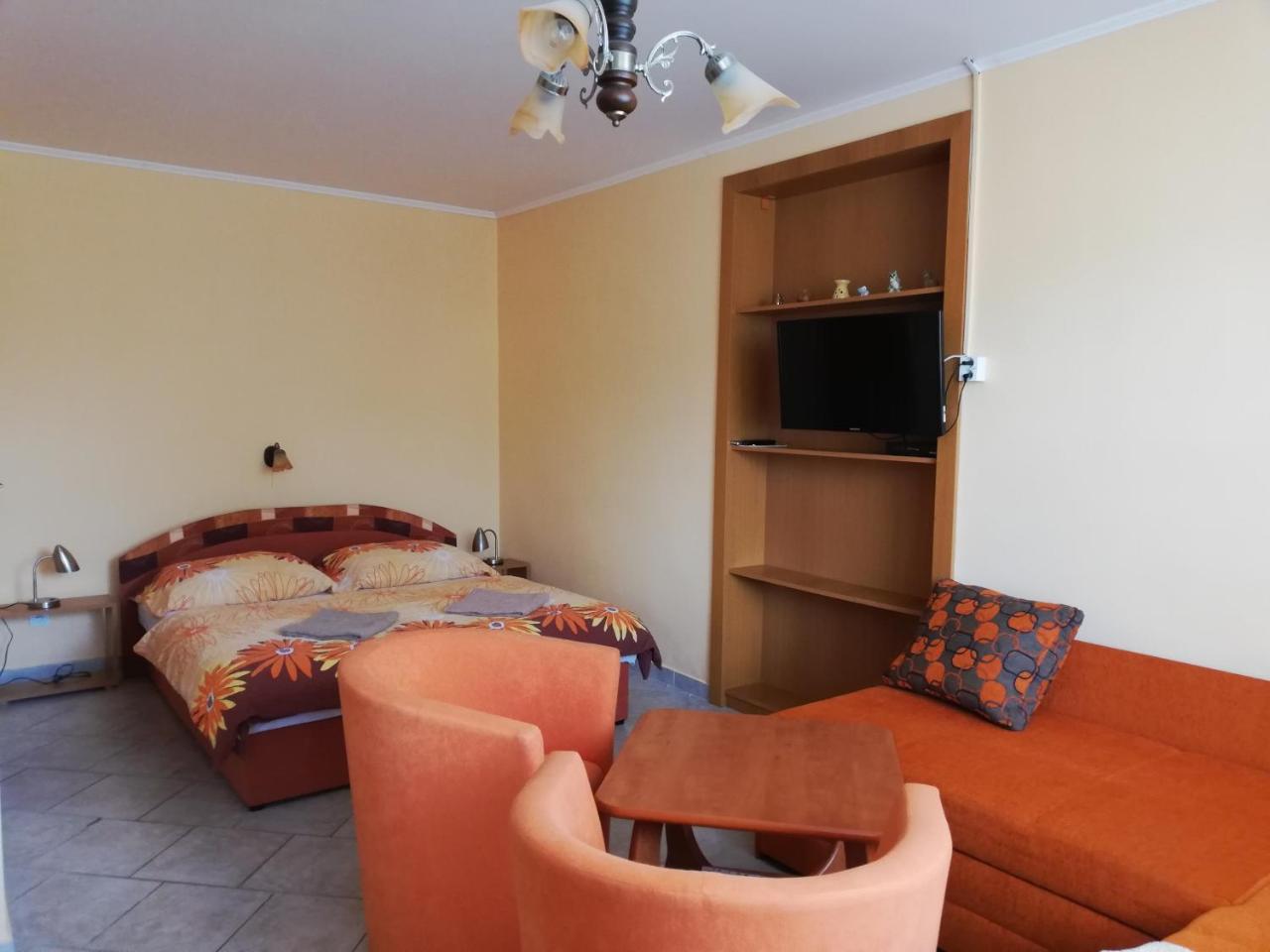 Ubytovanie Betty - last minute hotel in Unknown City