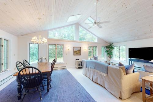 White Mountain Glen — 4-Star Luxury Hotel in Bartlett, United States
