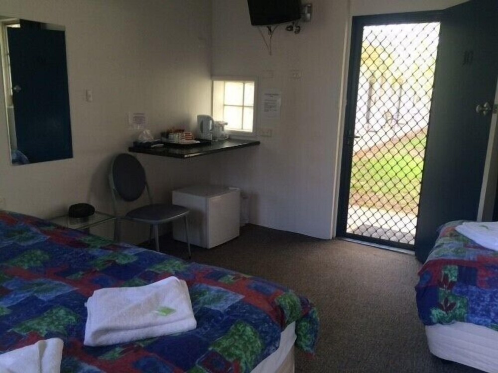 Jugiong Motor Inn — Gundagai — photo 4