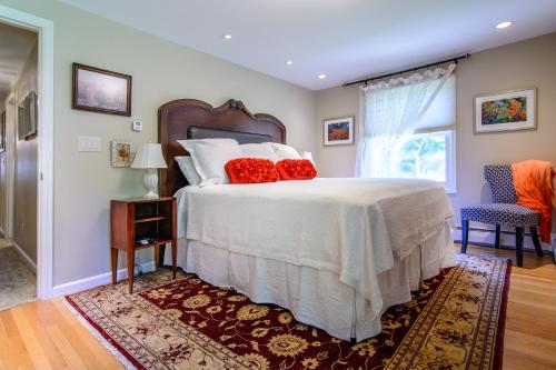 Seldom Scene Meadow Bed & Breakfast — 4-Star Luxury Hotel in Richmond, United States
