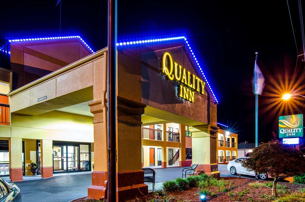 Quality Inn Tanglewood - photo 5